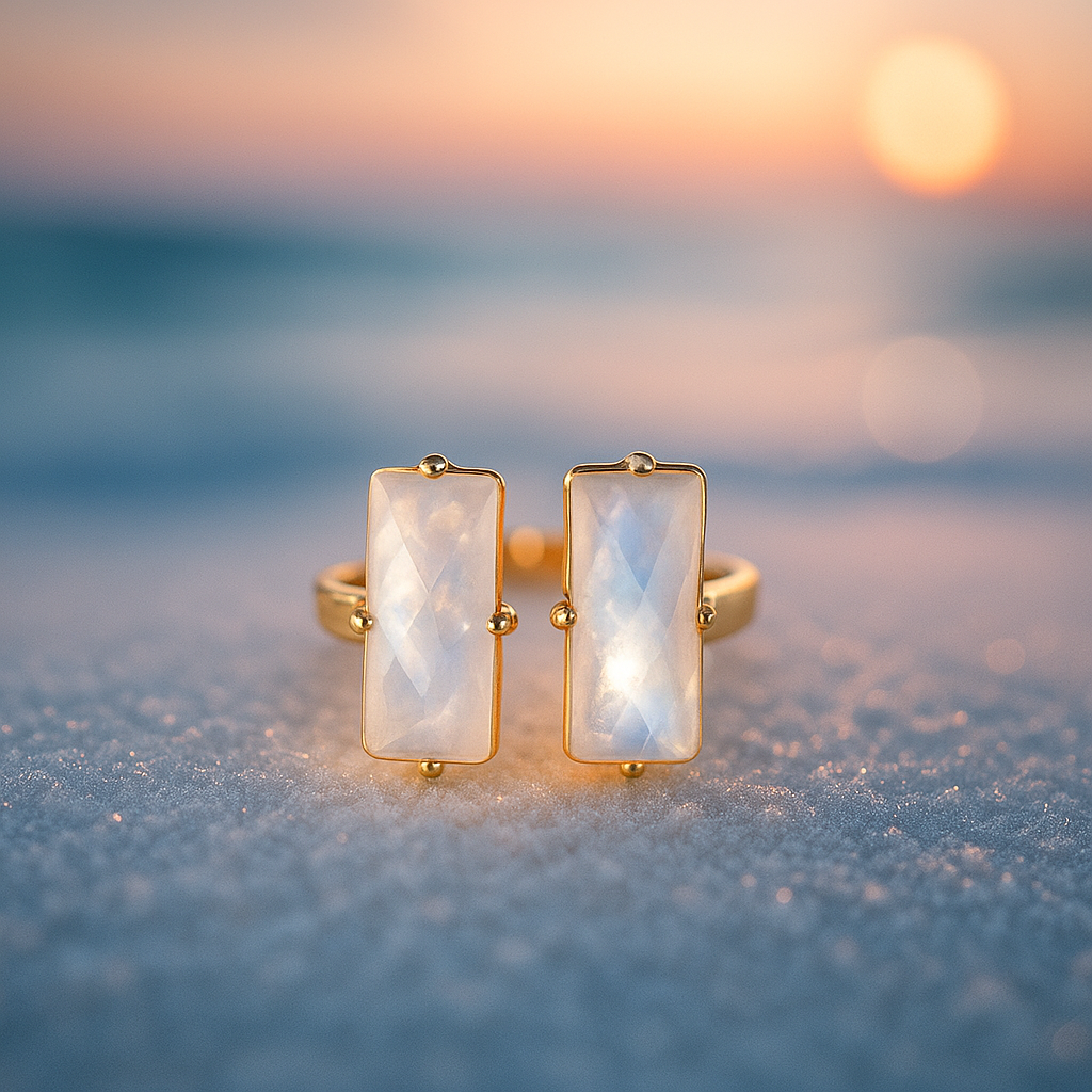 Luce di Marea | Gold Ring with Moonstone