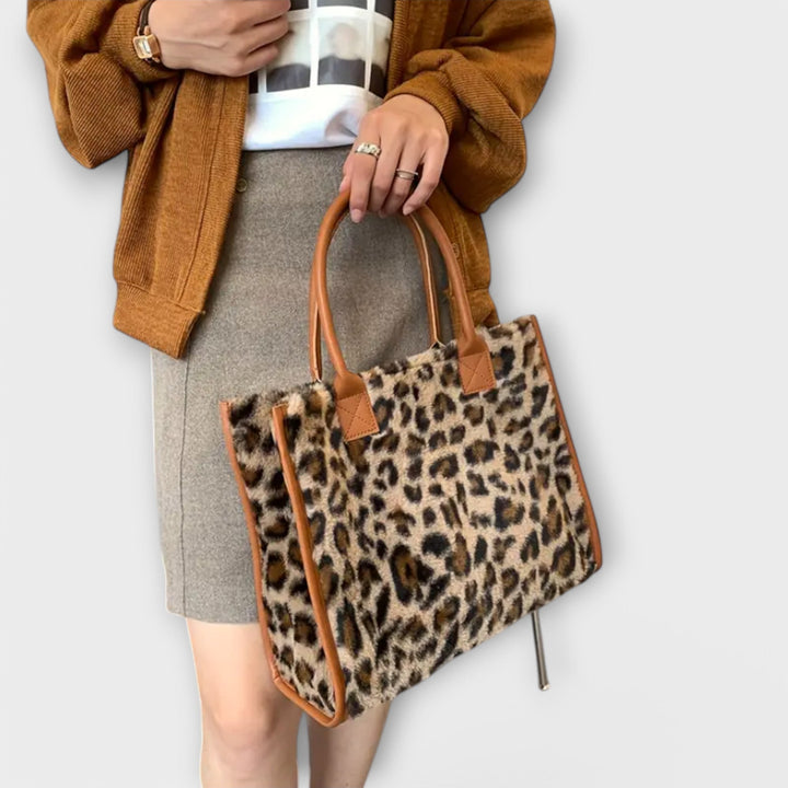 Holly - Chic Leopard Print Plush Tote