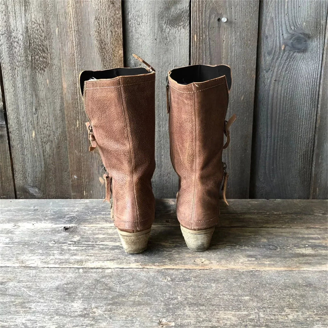 Liza – Cozy Cowgirl Boots