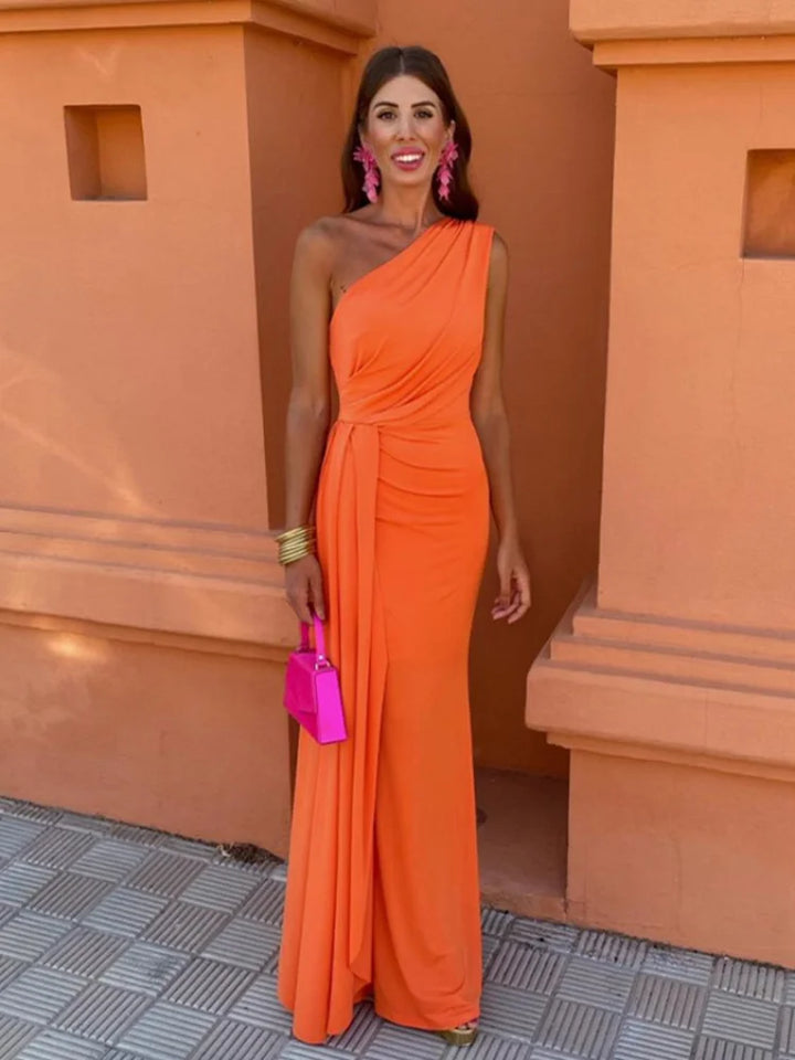Lia - Elegant crochet dress