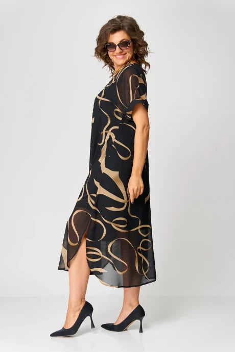Annette – Elegant Flowy Maxi Dress