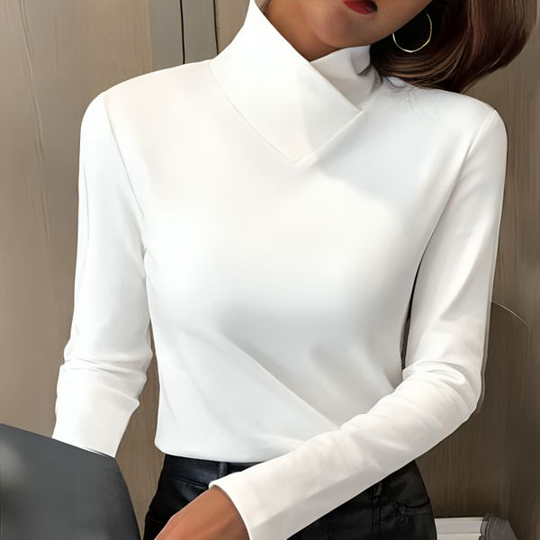 Paulien – Timeless Turtleneck Classic