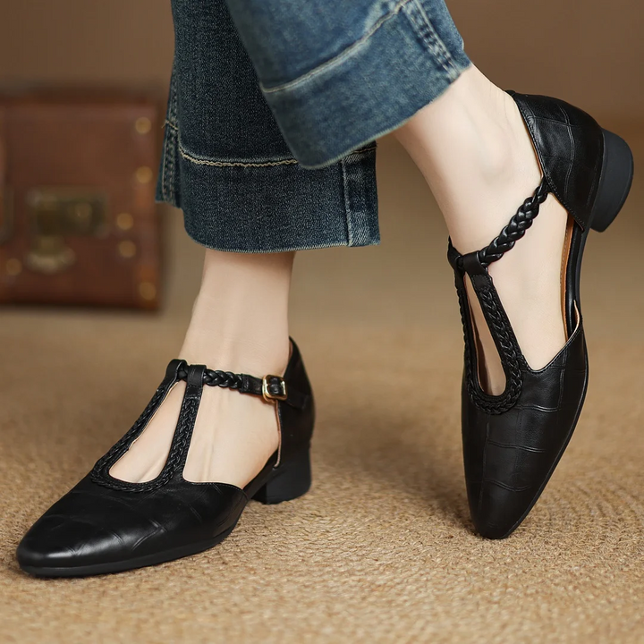 Lysette – Classic Elegant Sandals
