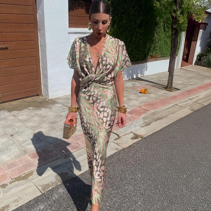 Ginevra - Elegant Dress with Draping