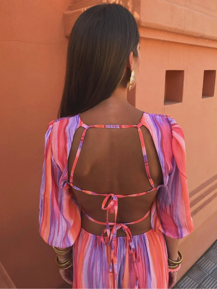 Paloma - Elegant Dress with Cut-Out