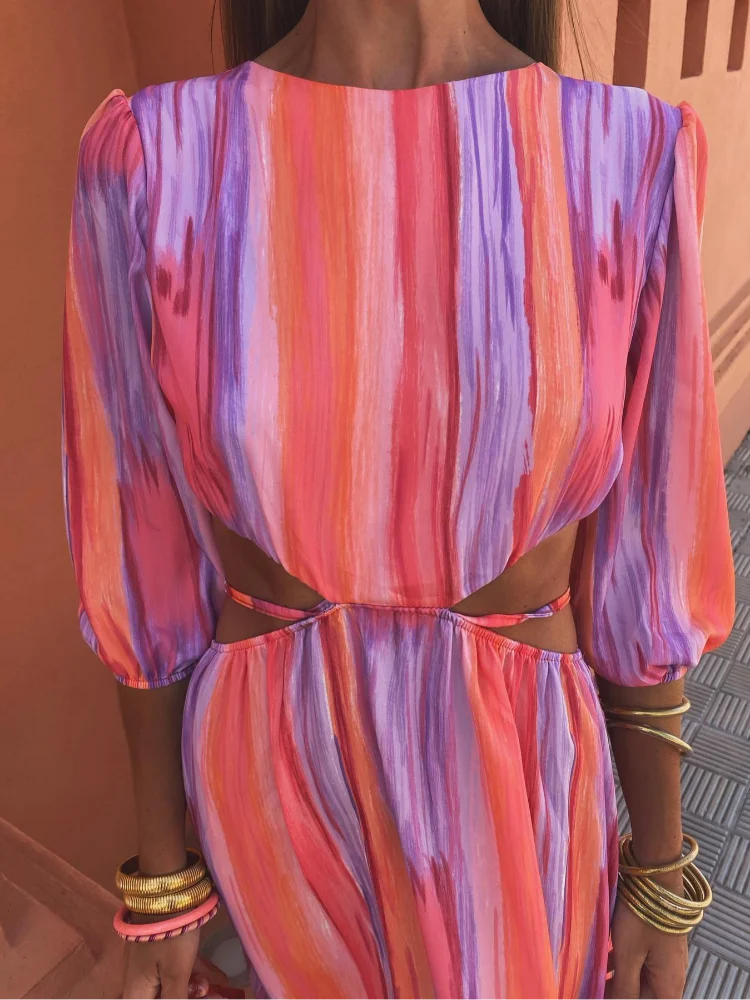 Paloma - Elegant Dress with Cut-Out