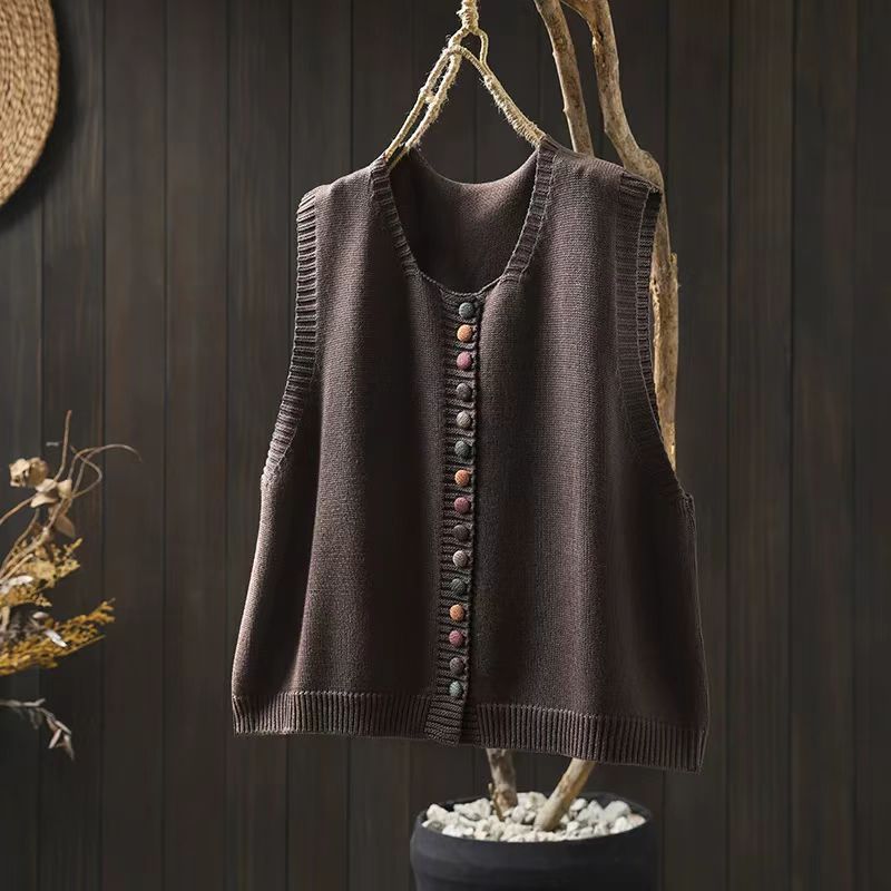 Joy – Timeless Sleeveless Knit Vest
