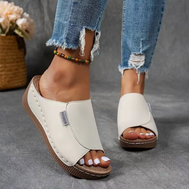 Nissa – Stylish ErgoViva Comfort Sandals