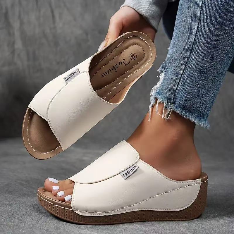Nissa – Stylish ErgoViva Comfort Sandals