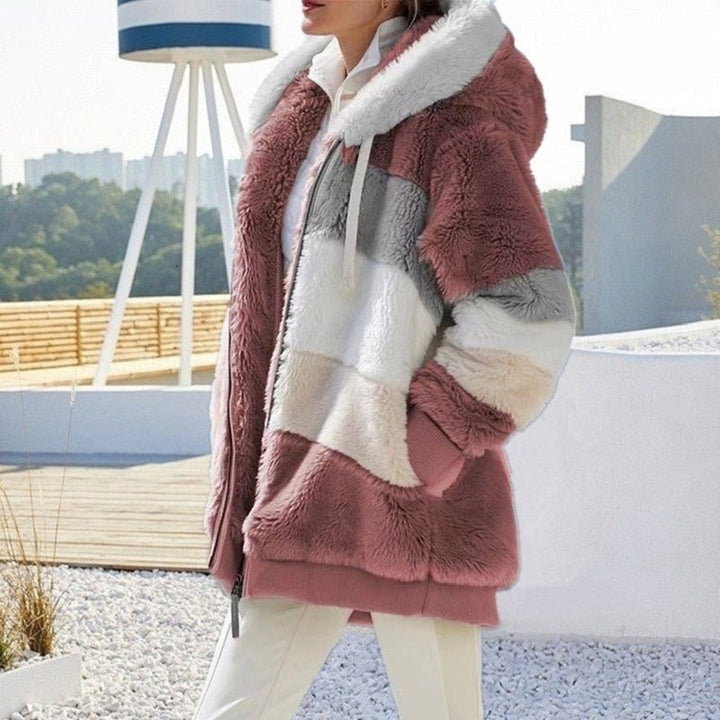 Liora - Luxuriously Soft Hooded Vest