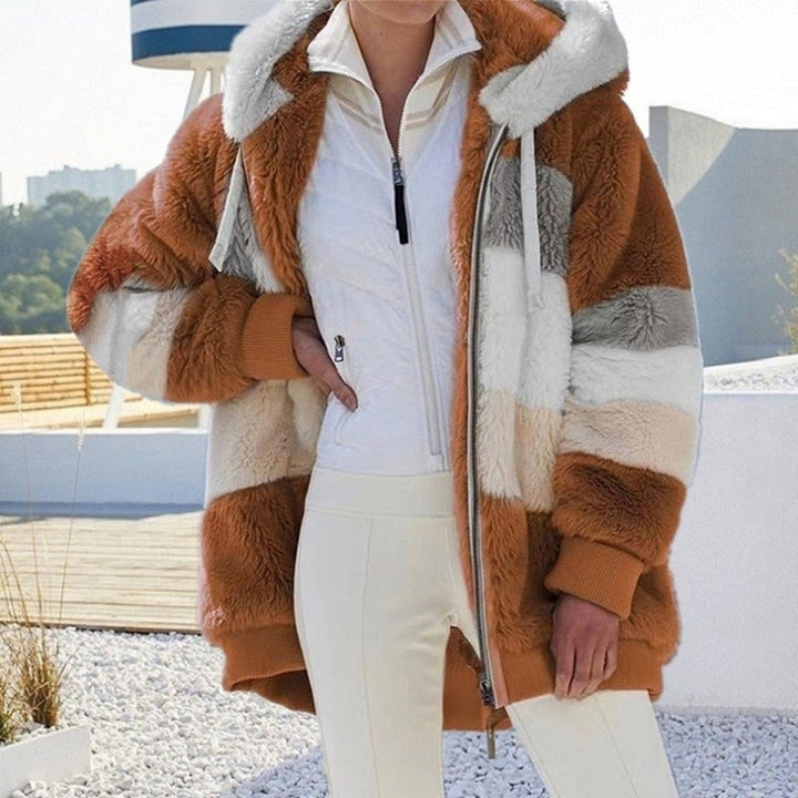 Liora - Luxuriously Soft Hooded Vest