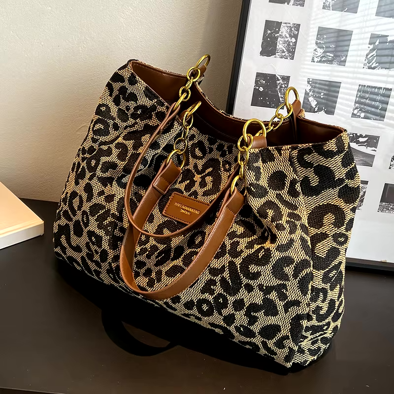 Destiny - Leopard Patterned Canvas Tote