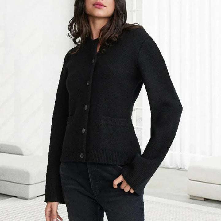 Callie - Classic Buttoned Cardigan