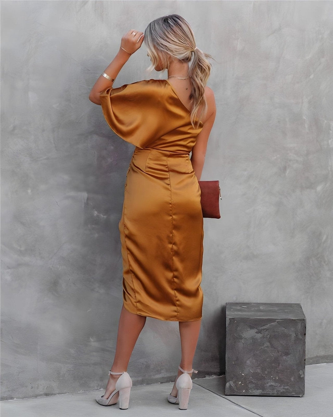 Dhalia - Asymmetric Elegant Dress