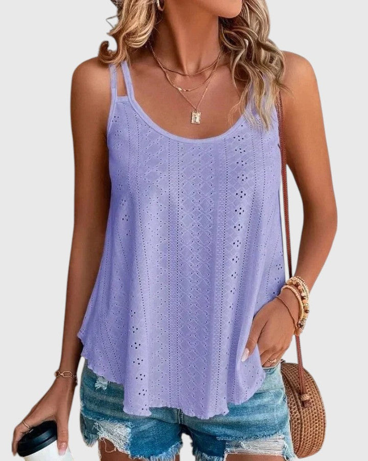 Lucie - Casual T-Shirt