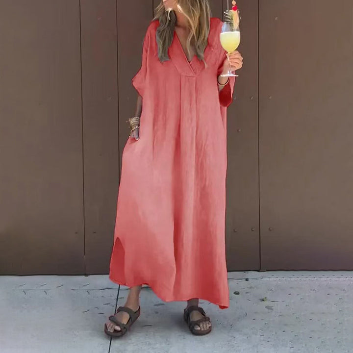 Lucia - Relaxed Fit Dress with V-Neckline
