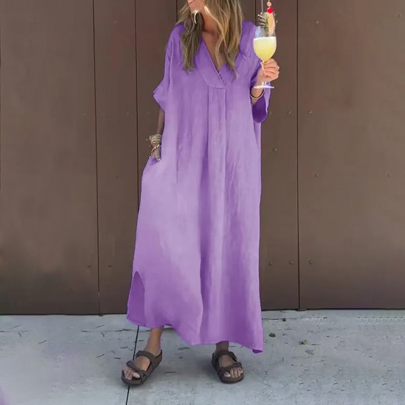 Lucia - Relaxed Fit Dress with V-Neckline